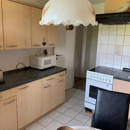 아파트 Mit Grossem Garten An Der Ostseekueste