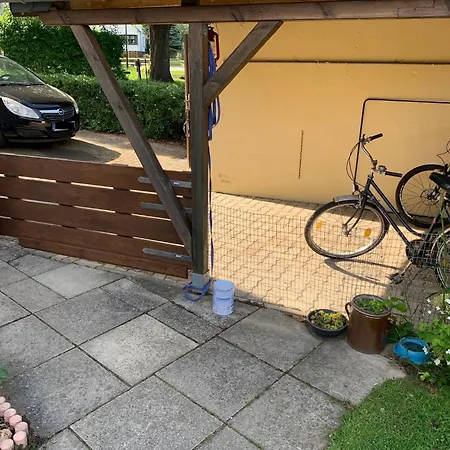 아파트 Mit Grossem Garten An Der Ostseekueste